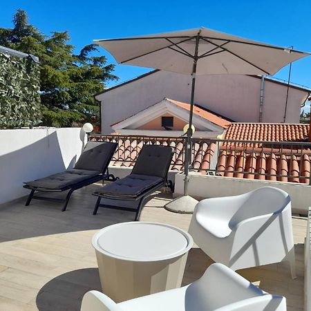 App Hedonist Apartamento Novigrad Istria Exterior foto